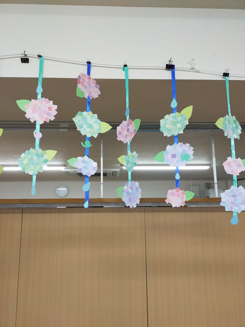 いこいの里徳吉　【6月の壁画あじさい】