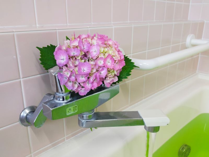 いこいの里徳吉【紫陽花風呂】