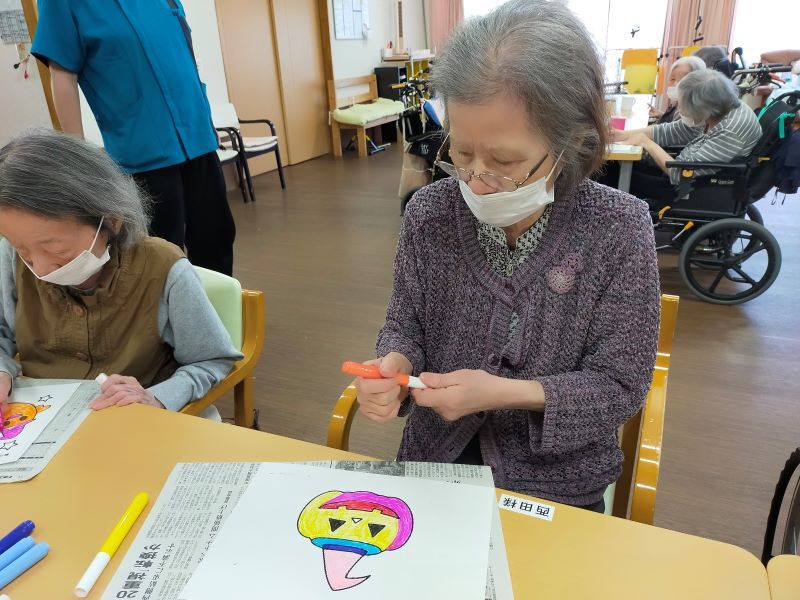 いこいの里徳吉　【ハロウィンのつるし飾り】