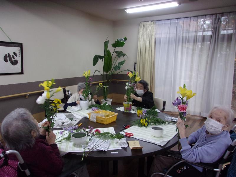 いこいの里若園【活花の会】