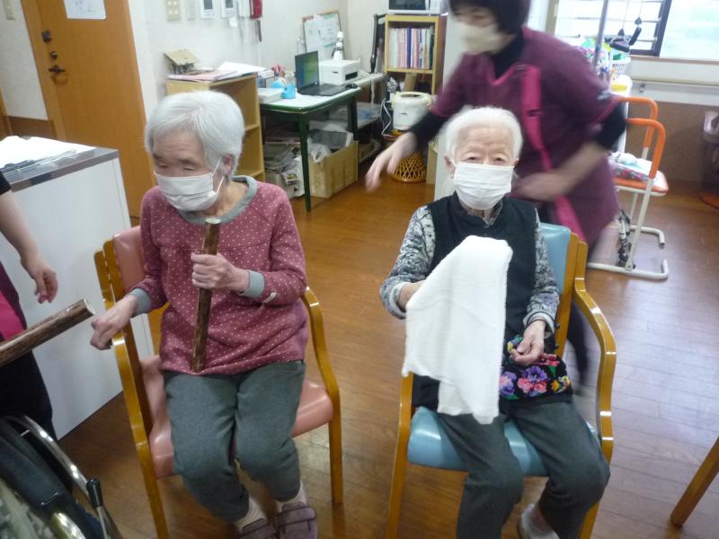 グループホームいこいの里小波瀬（3月度お誕生日会）